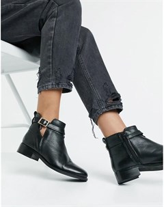 Черные кожаные ботинки с вырезами и пряжкой Carvela