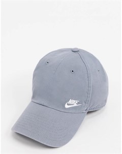 Серая кепка с логотипом Nike