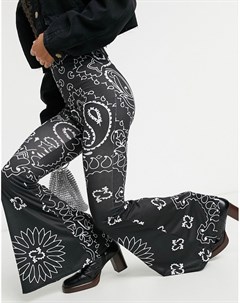 Расклешенные брюки с принтом банданы от комплекта Rokoko