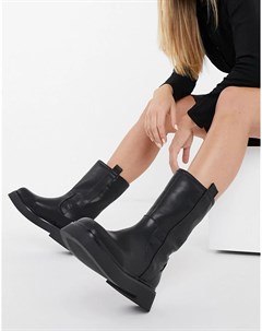 Черные ботинки без застежки на массивной подошве Angelica Asos design