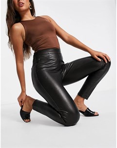 Черные зауженные брюки из искусственной кожи Spanx