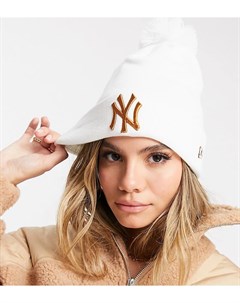 Белая шапка бини с помпоном и буквами NY золотисто розового цвета Exclusive New era