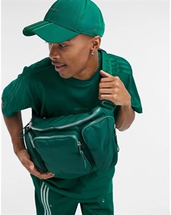 Темно зеленая сумка кошелек на пояс с карманами adidas x IVY PARK Ivy park