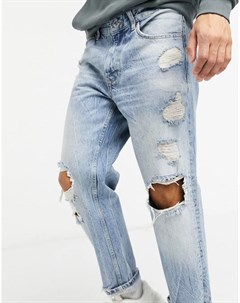 Прямые джинсы винтажного кроя голубого цвета с рваной отделкой Bershka