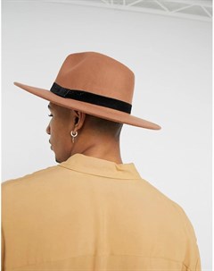 Фетровая шляпа Svnx
