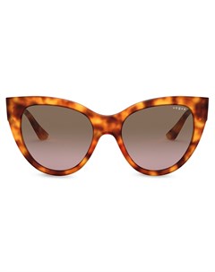 Массивные солнцезащитные очки в оправе кошачий глаз Vogue® eyewear