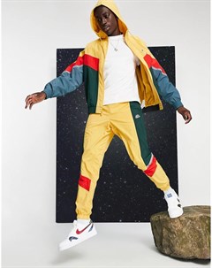Куртка горчичного цвета на молнии с капюшоном Heritage Essentials Windrunner Nike