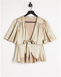 Атласная блузка светло золотистого цвета с бантом спереди и объемными рукавами от комплекта Flounce Flounce london