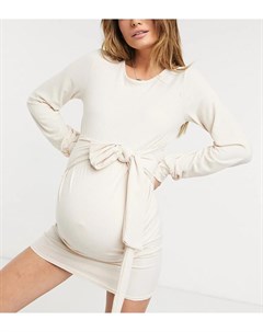 Светло бежевое платье свитшот с поясом x Dani Dyer In the style maternity