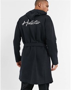Черный халат на поясе с логотипом и принтом на спине Hollister
