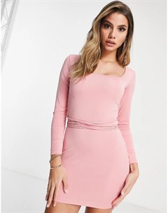 Розовое облегающее платье для выхода в свет с длинным рукавом и оригинальным поясом Mars the label