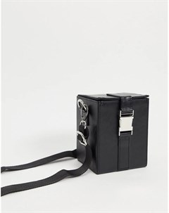 Черная квадратная сумка через плечо из искусственной кожи с твердым корпусом и пряжкой застежкой Asos design