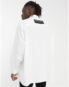 Белая поплиновая рубашка в стиле super oversized с резиновой нашивкой и логотипом Asos unrvlld supply