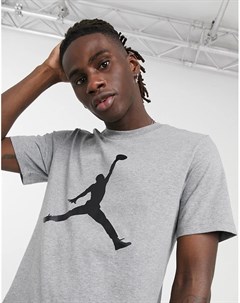 Серая футболка с крупным логотипом Nike Jordan