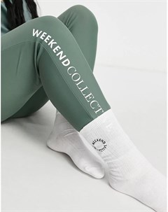 Белые носки средней высоты в рубчик с вышитым логотипом Asos weekend collective