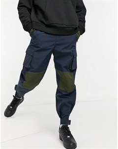 Темно синие брюки карго в стиле милитари со вставками пэчворк Mennace