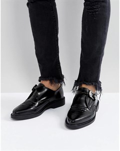 Кожаные туфли с острым носком и пряжками T.u.k