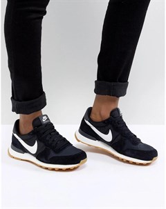 Черно белые кроссовки Internationalist Nike