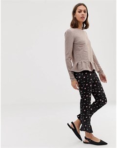 Бархатные брюки с цветочным принтом и оборками Asos design