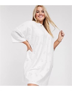 Белое платье футболка в стиле oversized с вышивкой ришелье ASOS DESIGN Curve Asos curve