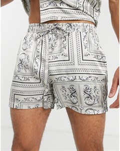 Атласные шорты с принтом рамок в стиле барокко от комплекта Urban threads