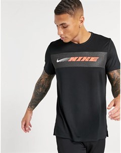 Черная футболка с логотипом Sport Clash Nike training