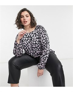 Черно сиреневая блузка с отделкой на плече и цветочным принтом Vero moda curve