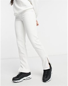 Белые джинсы прямого кроя с разрезами по краям Weekday