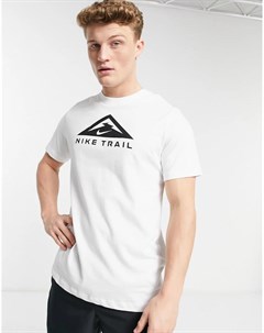Белая футболка Trail Nike running