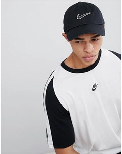 Черная кепка с вышитым логотипом галочкой Nike