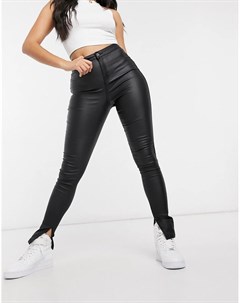 Черные джинсы с покрытием и разрезами в области щиколотки Missguided