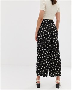 Укороченные брюки с широкими штанинами и цветочным принтом Vero moda tall