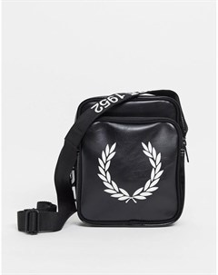 Черная сумка через плечо с большим контрастным логотипом Fred perry