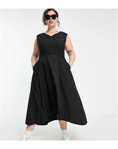 Черное плиссированное платье миди с глубоким V образным вырезом Closet london plus