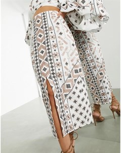 Белая юбка карандаш с вышивкой в стиле мозаики Asos edition