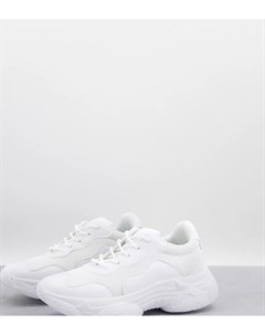 Белые кроссовки на массивной подошве с сетчатыми вставками Missguided