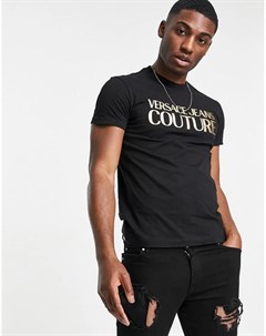 Черная футболка с золотистым логотипом на груди Versace jeans couture