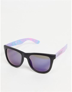 Солнцезащитные очки в черной оправе с дужками пастельных тонов Santa cruz