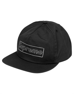 Пятипанельная кепка с логотипом из коллаборации с Kaws Supreme