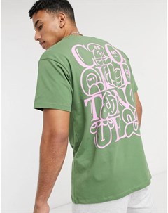 Зеленая футболка с большим графическим принтом на спинке Crooked tongues