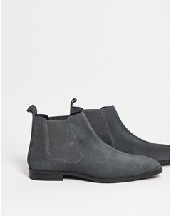 Серые замшевые ботинки челси с подошвой черного цвета Asos design