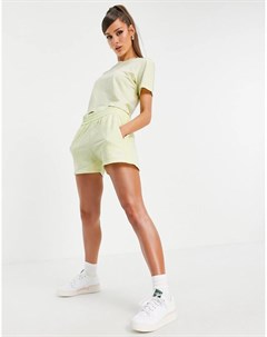 Светло желтые шорты с завышенной талией логотипом и тремя полосками Tennis Luxe Adidas originals