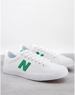 Белые кроссовки с зелеными вставками 210 New balance