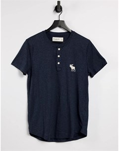 Синяя футболка с воротом на пуговицах и логотипом Abercrombie & fitch