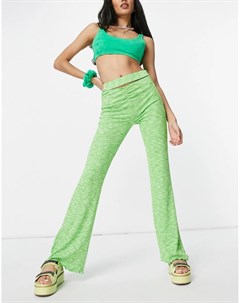Зеленые расклешенные крашеные брюки с наружными швами от комплекта Bershka