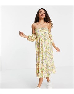Присборенное платье макси с открытыми плечами и винтажным цветочным принтом Petite Miss selfridge