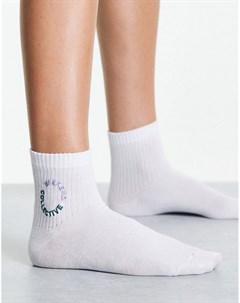 Белые носки до щиколотки в рубчик с вышитым логотипом Asos weekend collective