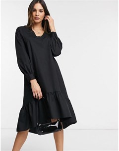 Черное свободное платье миди с объемными рукавами Vero moda