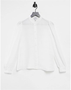 Белая атласная блузка с высоким воротом и фестонной отделкой Aware Vero moda