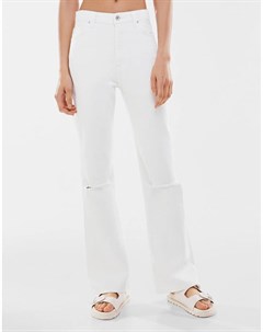 Белые эластичные джинсы клеш с рваной отделкой Bershka